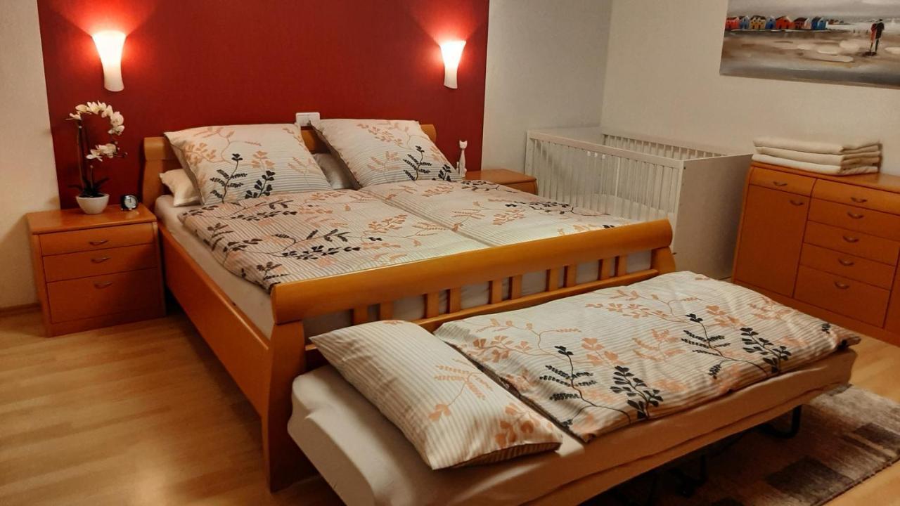 Ferienwohnung Mit Japangarten Karlstadt Esterno foto